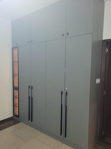 Building Lobby in 3.5 BHK Apartment at Prestige Waterford, Whitefield – for Rent