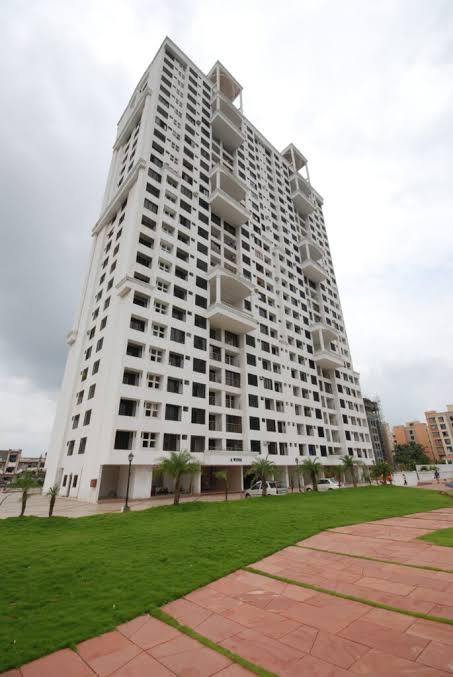 4 BHK + Servant Room 1600 Sq.Ft. Penthouse in Ashish Garden Estate