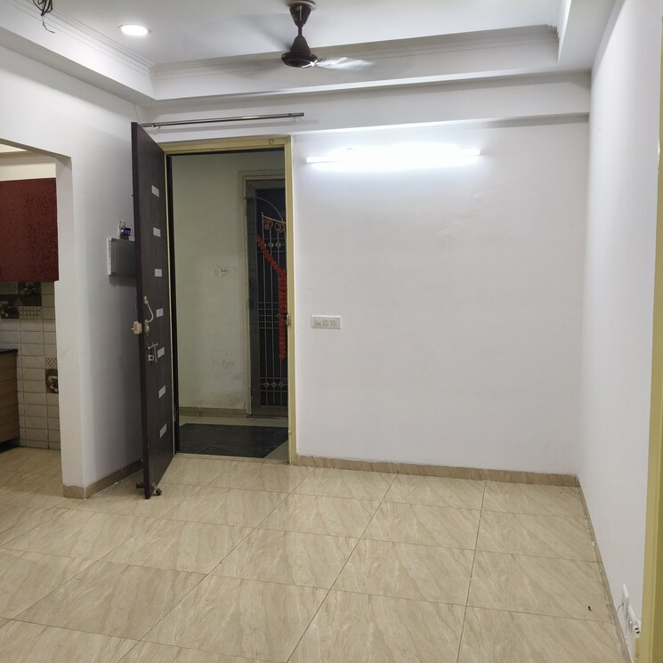 Room, gaur-city-2-14th-avenue 2 Bedroom 955 Sq.Ft. Apartment In Sector 16c Greater Noida Greater Noida 9139023