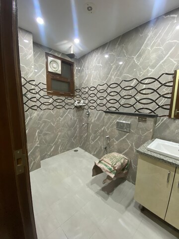 Bathroom in 3 BHK Builder Floor at Sector 19 Dwarka – for Rent