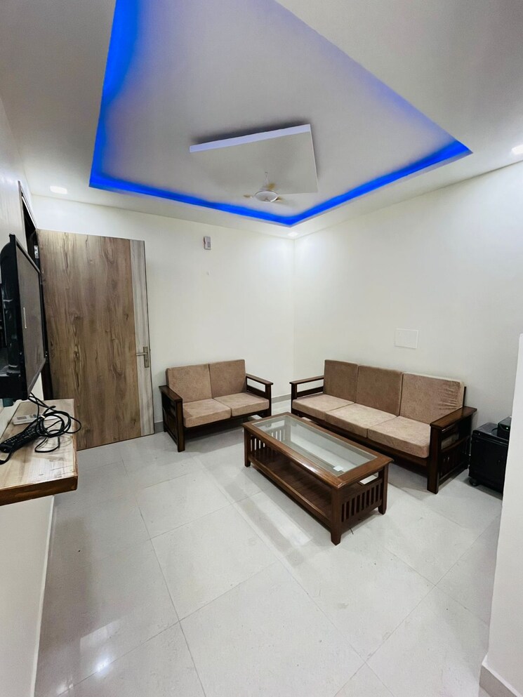 Living Room, sector 40 1 Bedroom 751 Sq.Ft. Builder Floor In Sector 40 Gurgaon 9139065