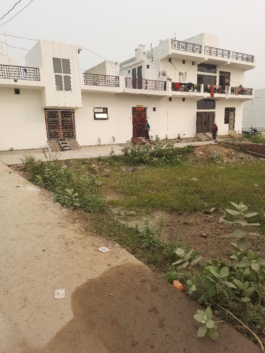 Plot For Sale in Leelavati Enclave