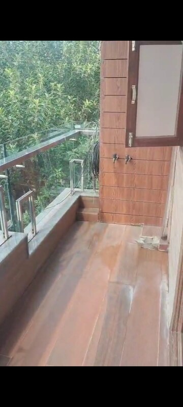 Balcony in 3 BHK Builder Floor at Sector 17 Dwarka – for Rent