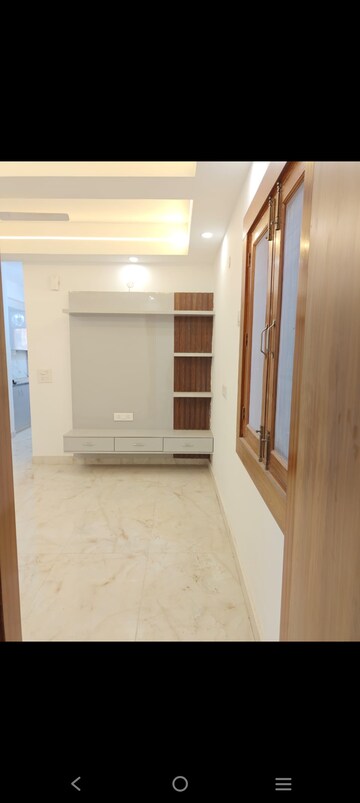 Building Lobby in 2 BHK Builder Floor at Saket – for Rent