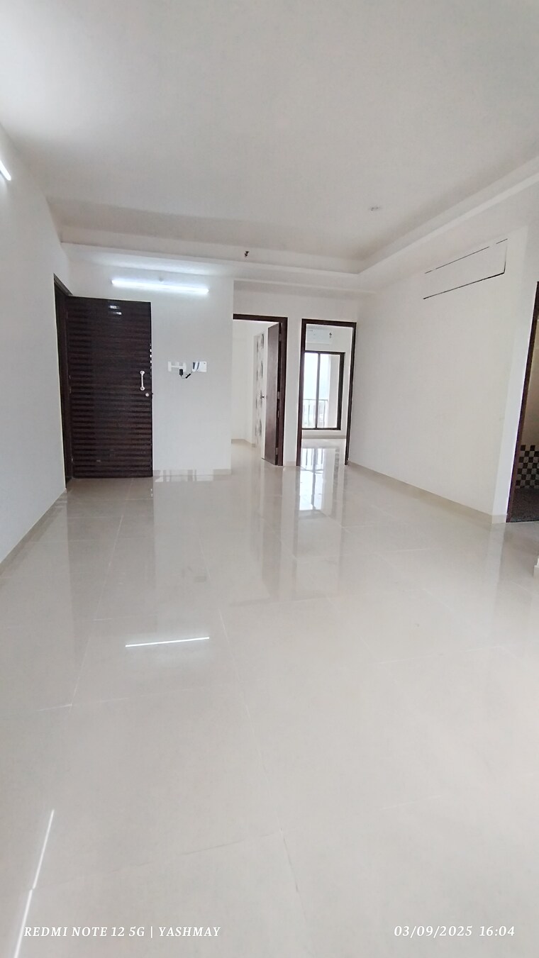 Living Room, heena-presidency 2 Bedroom 704 Sq.Ft. Apartment In Mira Road Thane 9139235