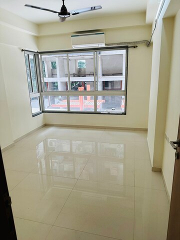Furnished Amenities in 3 BHK Apartment at Godrej Prime, Chembur – for Rent