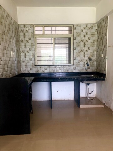 Room in 2 BHK Apartment at Rishikesh Seraph Supremus, Bavdhan – for Rent