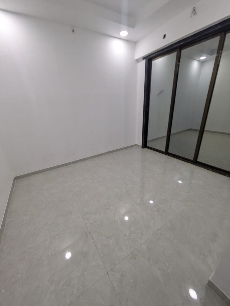 Room, kd-niraj-exotica 2 Bedroom 640 Sq.Ft. Apartment In Khadakpada Thane 9139318