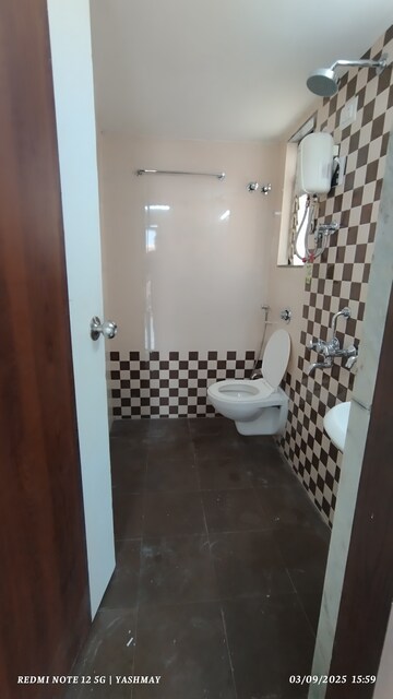 Bathroom in 1 BHK Apartment at Heena Presidency, Mira Road – for Sale