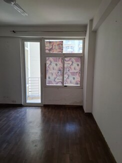 3 BHK Apartment For Sale in Tulip Petals