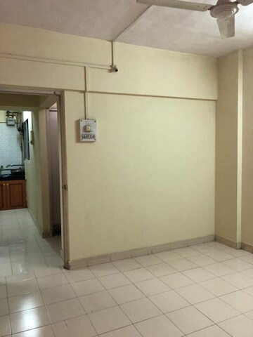 Room in 1 BHK Apartment at Wadgaon Sheri – for Rent