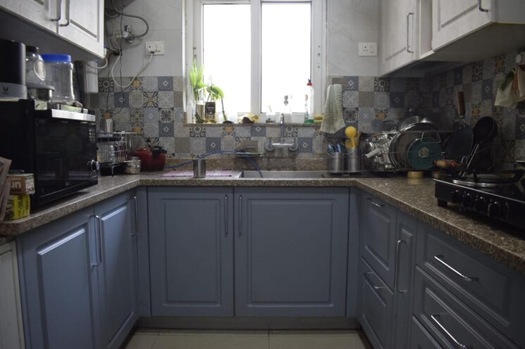 Kitchen, emaar-emerald-floors-premier 3 Bedroom 1650 Sq.Ft. Apartment In Sector 65 Gurgaon 9139311