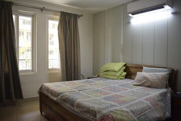 Bedroom in 3 BHK Apartment at Emaar Emerald Floors Premier, Sector 65 – for Sale