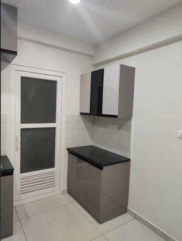 Room in 4 BHK Apartment at Gothic Pentagon Clouds, Bachupally – for Rent