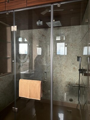 Bathroom in 6+ BHK Villa at Vasant Kunj – for Sale