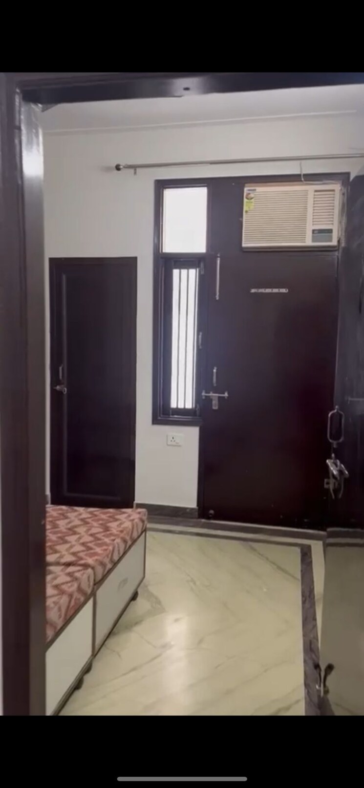 Bathroom, uttam nagar west 1 Bedroom 55 Sq.Yd. Builder Floor In Uttam Nagar West Delhi 9139325