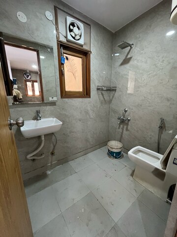 Bathroom in 1 BHK Builder Floor at Saket – for Rent