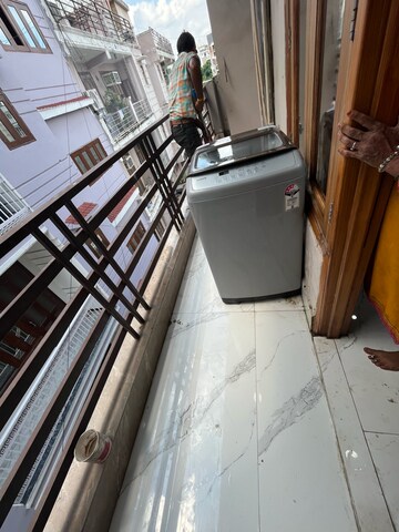 Balcony in 1 BHK Builder Floor at Saket – for Rent