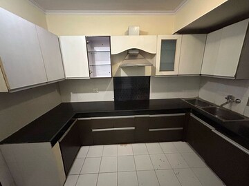 Kitchen in 4 BHK Builder Floor at Urja Towers, Sector 47 – for Rent