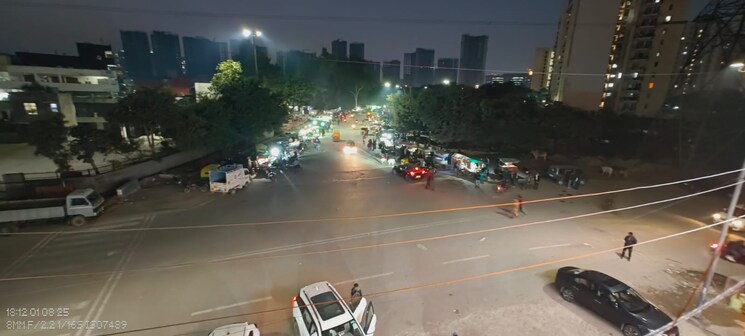  Parking, sector 52 3 Bedroom 2200 Sq.Ft. Independent House In Sector 52 Noida 9139398