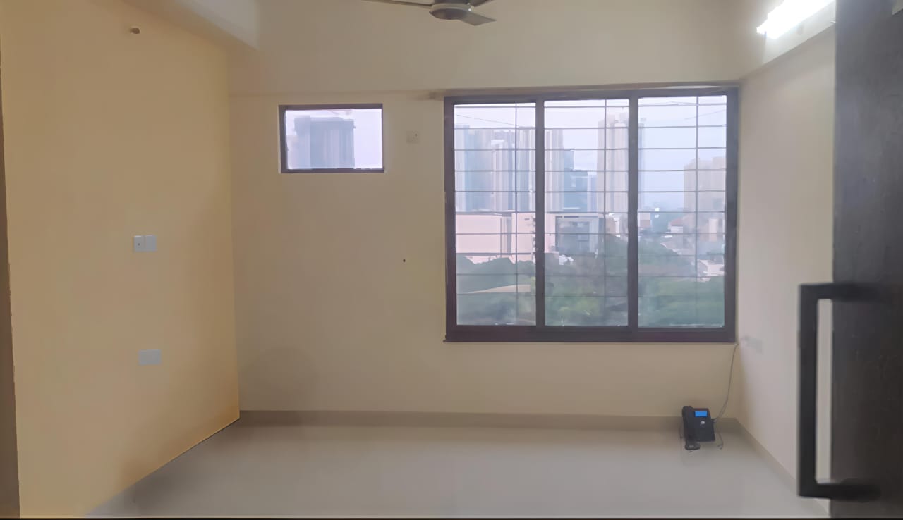 1 BHK + Pooja Room Apartment For Sale in Lodha Crown