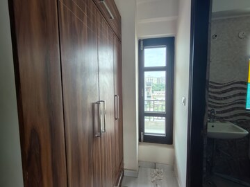 Building Lobby in 3 BHK Builder Floor at Ameya Sapphire 57, Sector 57 – for Rent