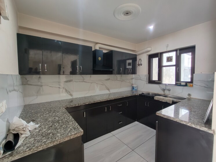 Kitchen, ameya-sapphire-57 3 Bedroom 1800 Sq.Ft. Builder Floor In Sector 57 Gurgaon 9139452