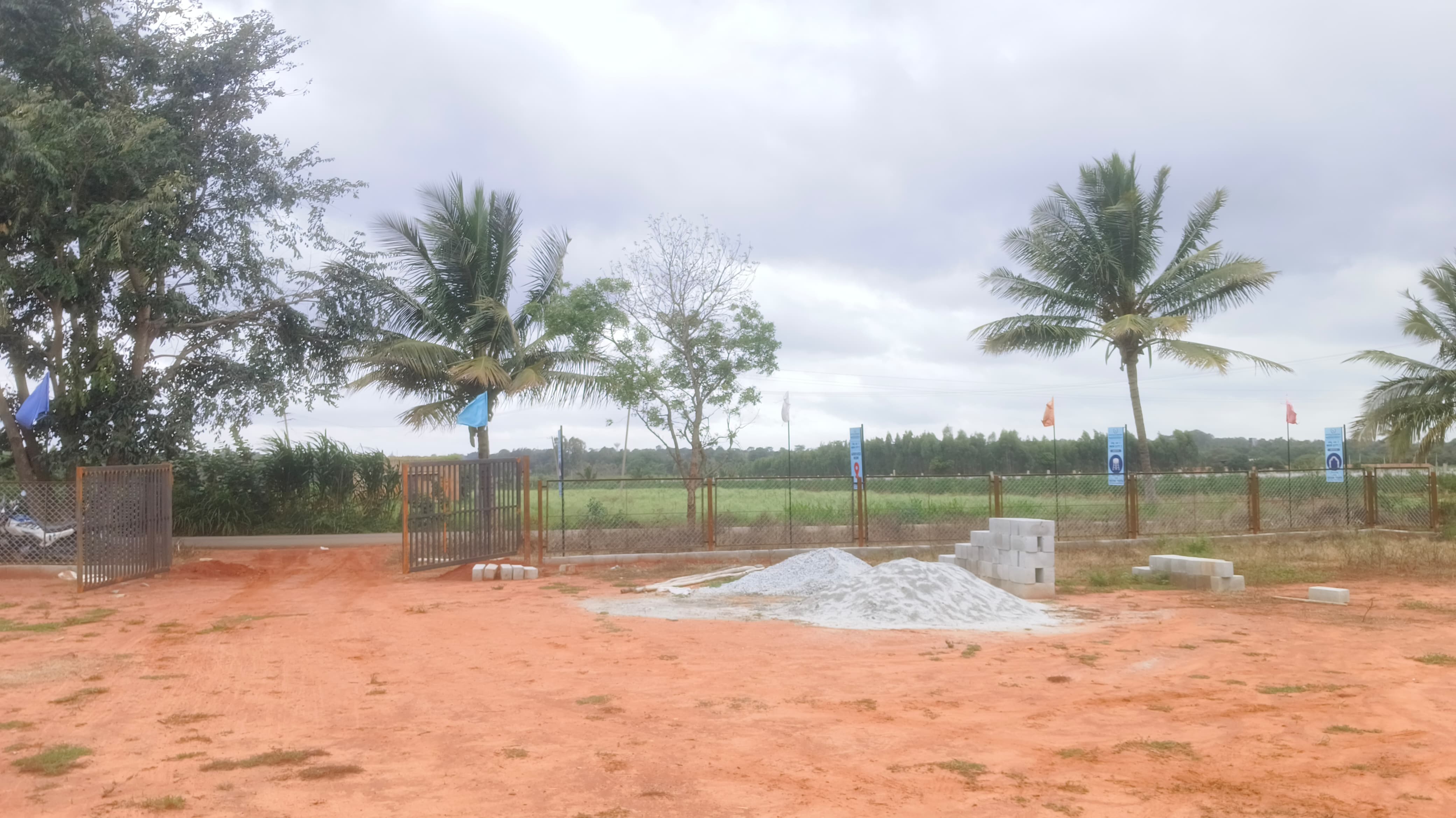 Plot For Sale in Rajanukunte