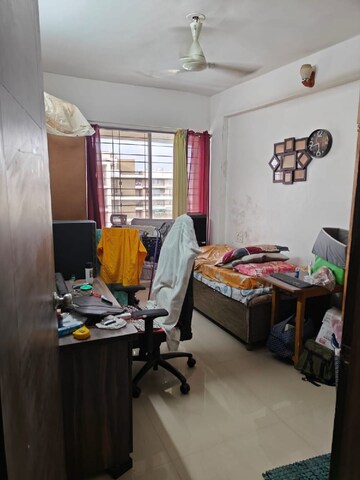 Bedroom in 2 BHK Apartment at Wakad – for Rent