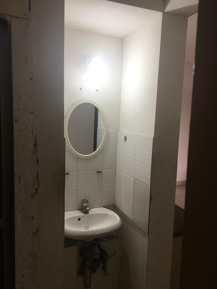 Bathroom, tata-avaha 2 Bedroom 851 Sq.Ft. Apartment In Ranjnoli Thane 9139513