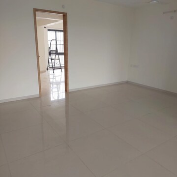 Room in 3 BHK Apartment at Edenic Eurus, Pashan – for Rent