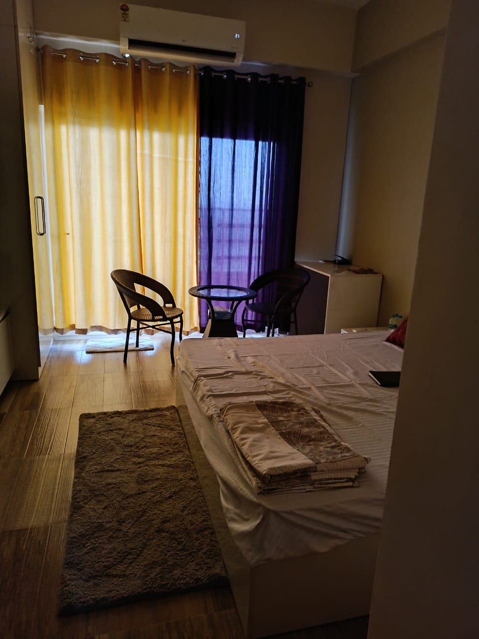 Studio+ Study Room Apartment For Sale in Paramount Golf Forest Studio Apartments Phase 2 -