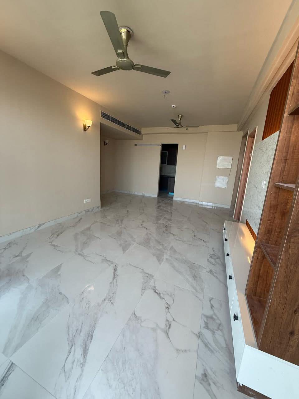 3 BHK + Servant Room Apartment For Rent in M3M Heights