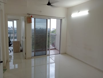Room in 1 BHK Apartment at Godrej Hillside, Mahalunge – for Rent