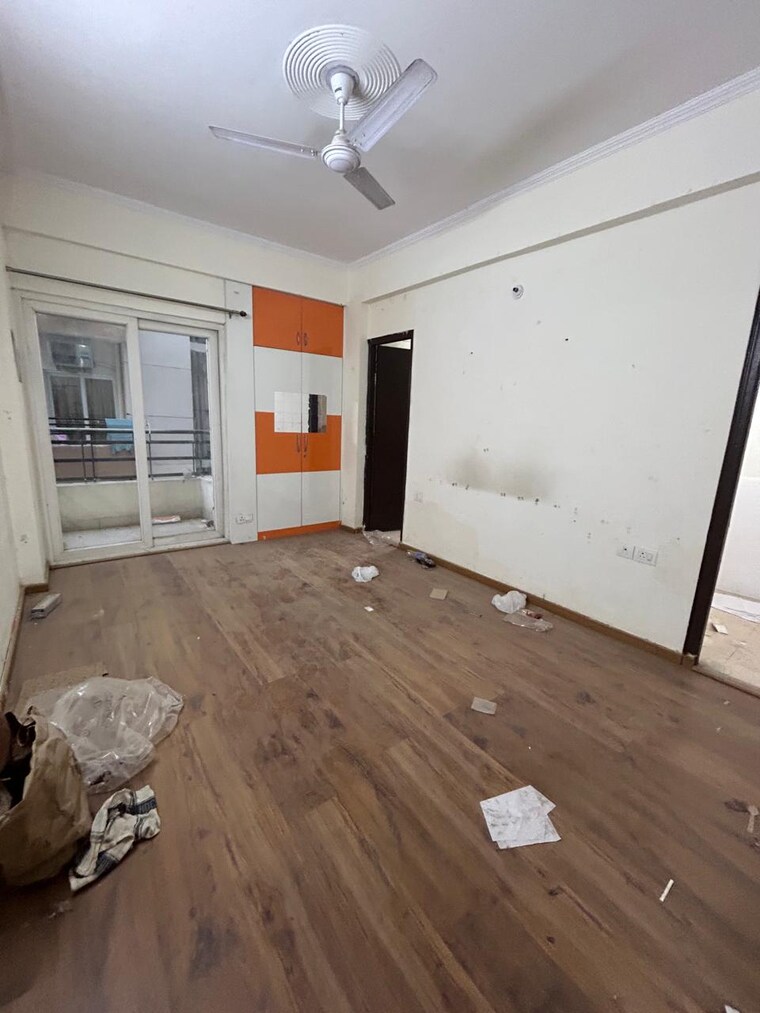 Room, amrapali-kingswood 3 Bedroom 1425 Sq.Ft. Apartment In Sector 4 Greater Noida Greater Noida 9139578