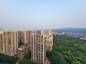 2 BHK Apartment – Exterior View View at Videocon Towers B CHS LTD, Kandivali East - for Rent