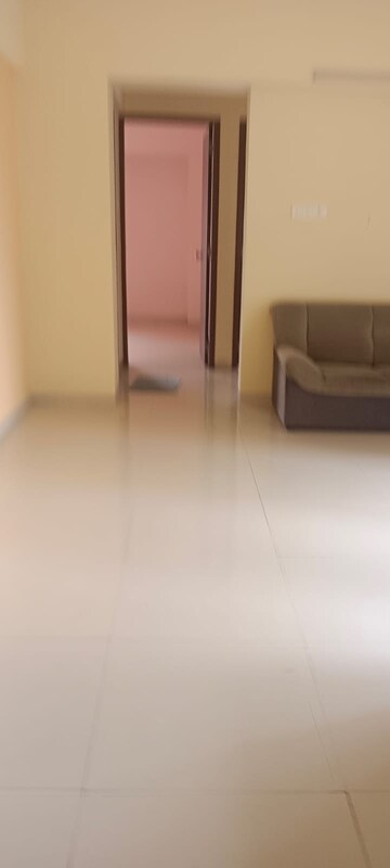 Room in 2 BHK Apartment at Axis Paradigm Whistling Meadows, Paud Road – for Rent