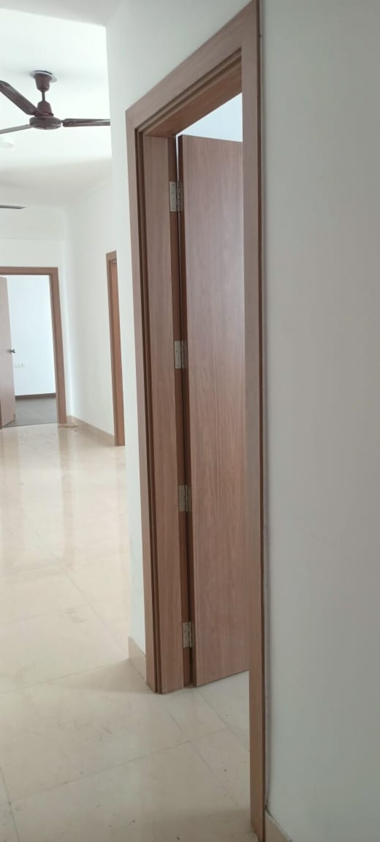 Room, amrapali-kingswood 2.5 Bedroom 945 Sq.Ft. Apartment In Sector 4 Greater Noida Greater Noida 9139623