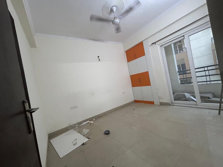 Room, amrapali-kingswood 2.5 Bedroom 945 Sq.Ft. Apartment In Sector 4 Greater Noida Greater Noida 9139623