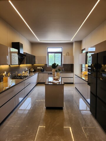 Kitchen in 3 BHK Builder Floor at Sector 7 – for Sale