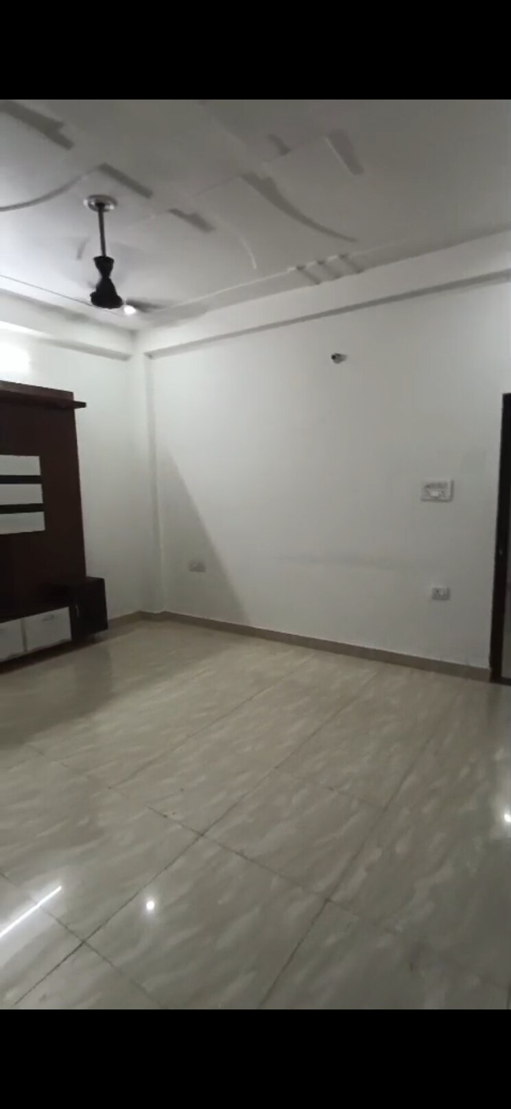 Room, sushant golf city 3 Bedroom 2000 Sq.Ft. Builder Floor In Sushant Golf City Lucknow 9139671