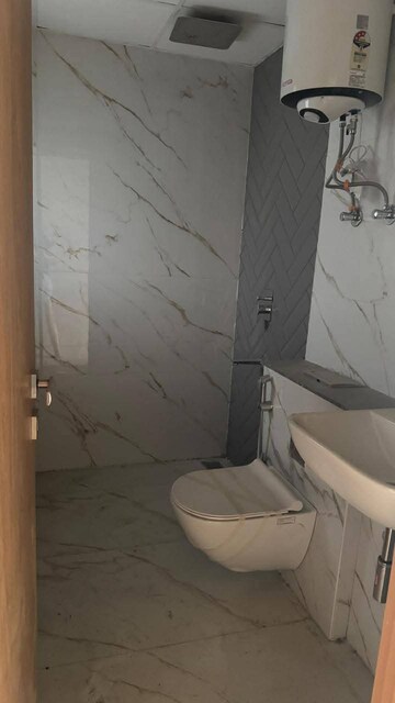 Bathroom in 3 BHK Apartment at M3M Sky City, Sector 65 – for Sale