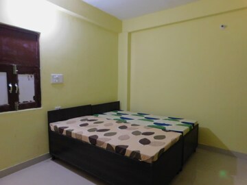 Bedroom in 2 BHK Independent House at Sector 27 – for Rent