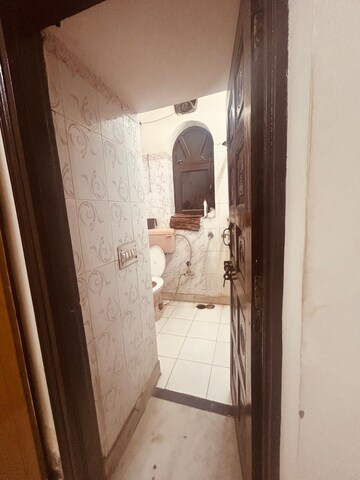 Bathroom in 3 BHK Apartment at S 27 Luxury Homes, Greater Kailash I – for Rent