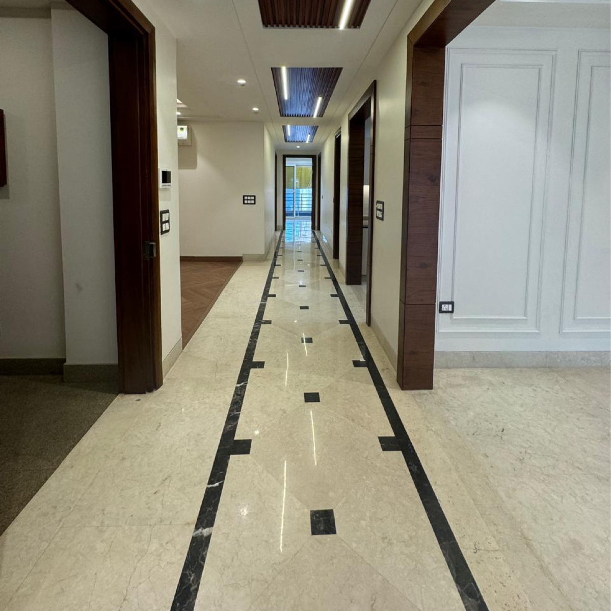 4 BHK + Servant Room Builder Floor For Sale in Rajendra Nagar