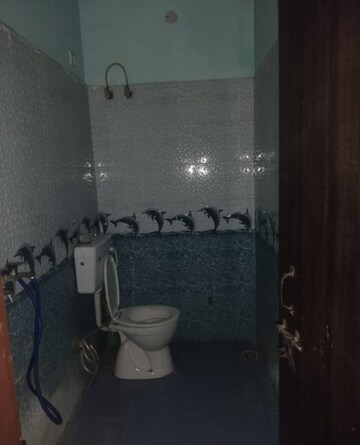 Bathroom in 1.5 BHK Independent House at Fruit Garden – for Rent