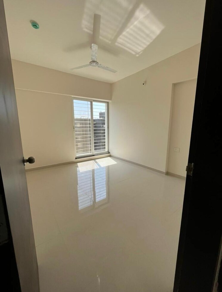 Room, mantra-insignia 2 Bedroom 984 Sq.Ft. Apartment In Mundhwa Pune 9139736