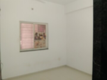 Room in 1 BHK Builder Floor at Narhe – for Rent
