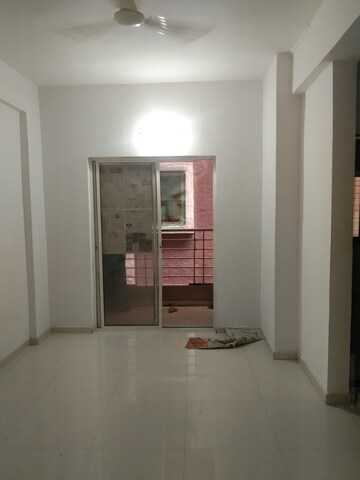 Room in 1 BHK Builder Floor at Narhe – for Rent