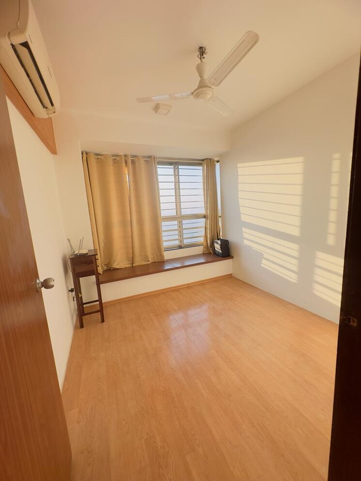Room, oberoi-realty-splendor 3 Bedroom 1377 Sq.Ft. Apartment In Andheri East Mumbai 9139846